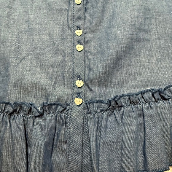 Women's L.e.i blue ruffle baby doll top with heart buttons - Picture 3 of 5